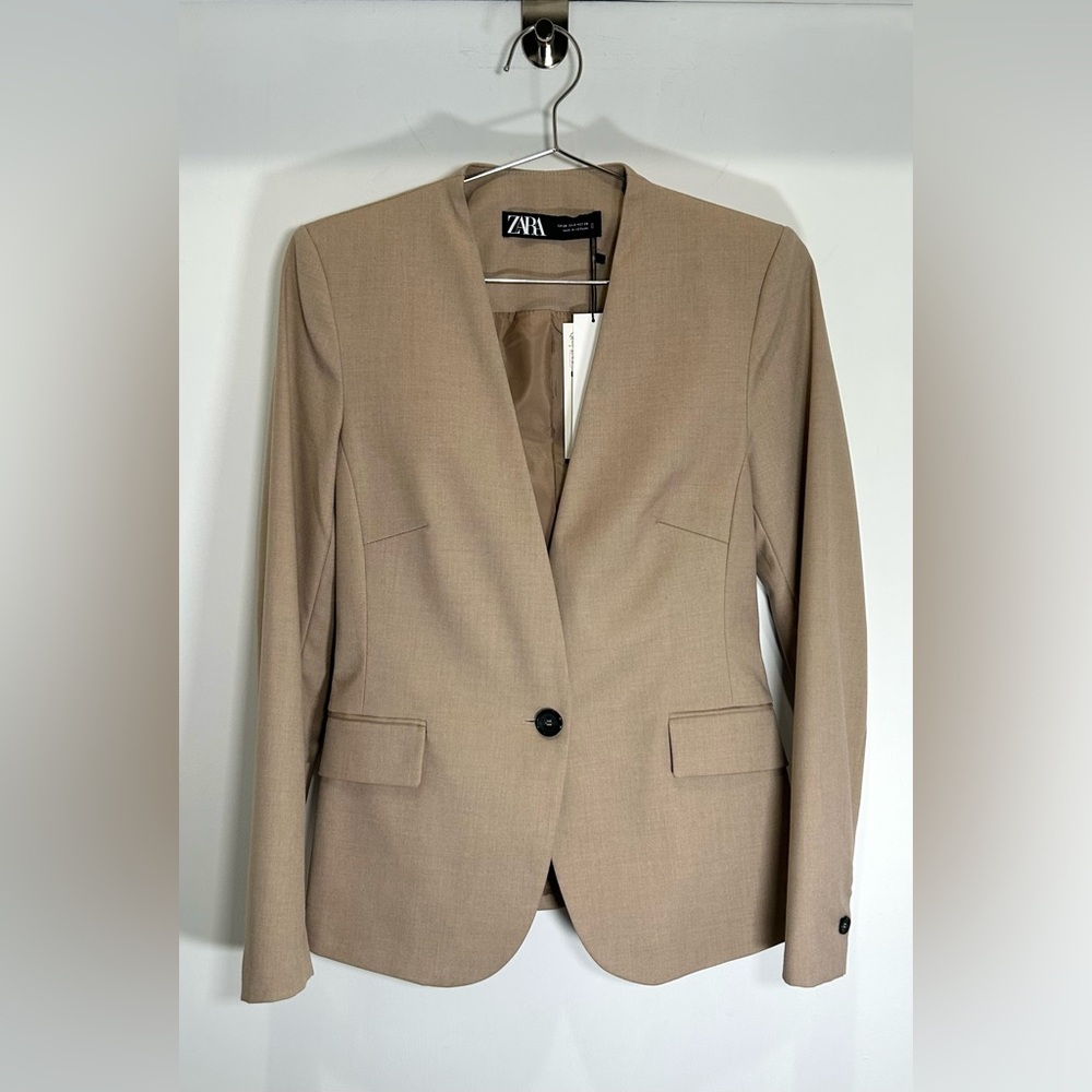 Zara Tailored Single-Button Blazer – Beige — 2 — NWT